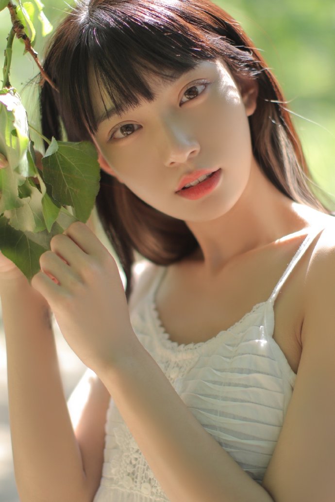 Tag标签页面深度重塑，巧妙规避内部竞争
