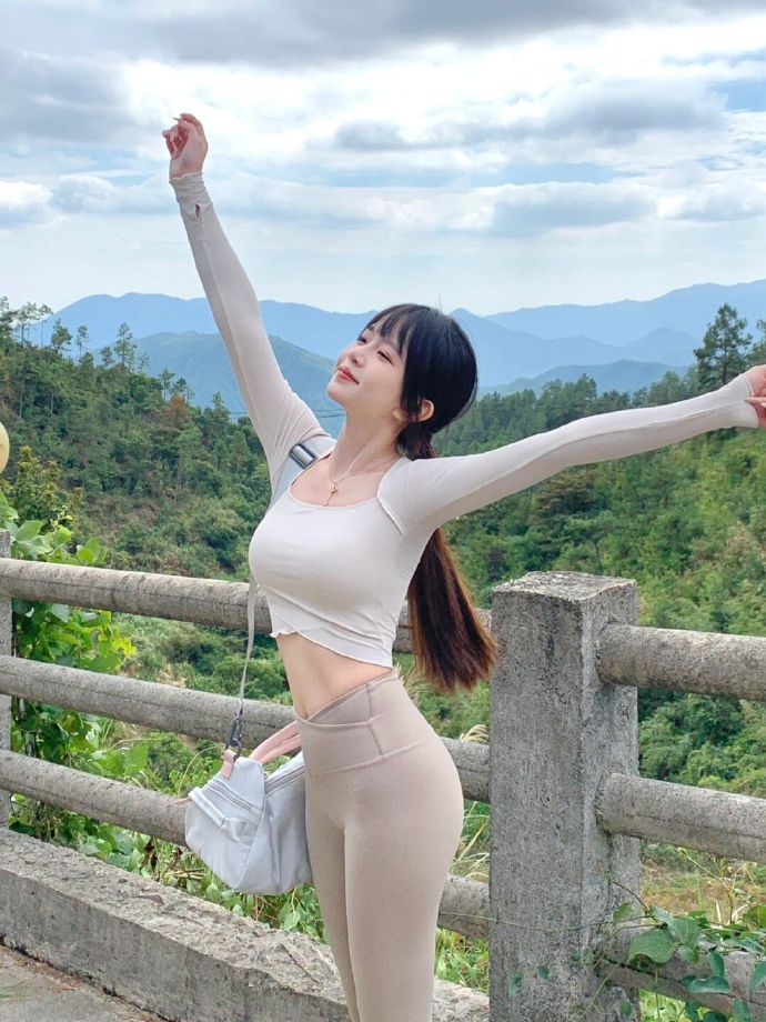 胡若曦的头像