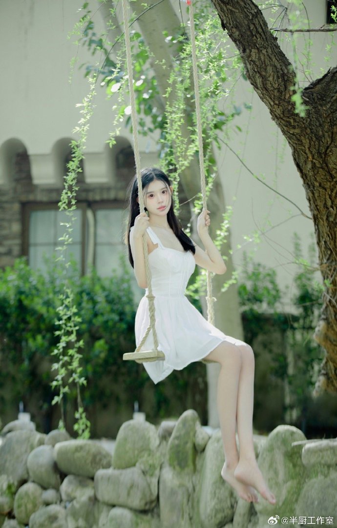 美女黄色