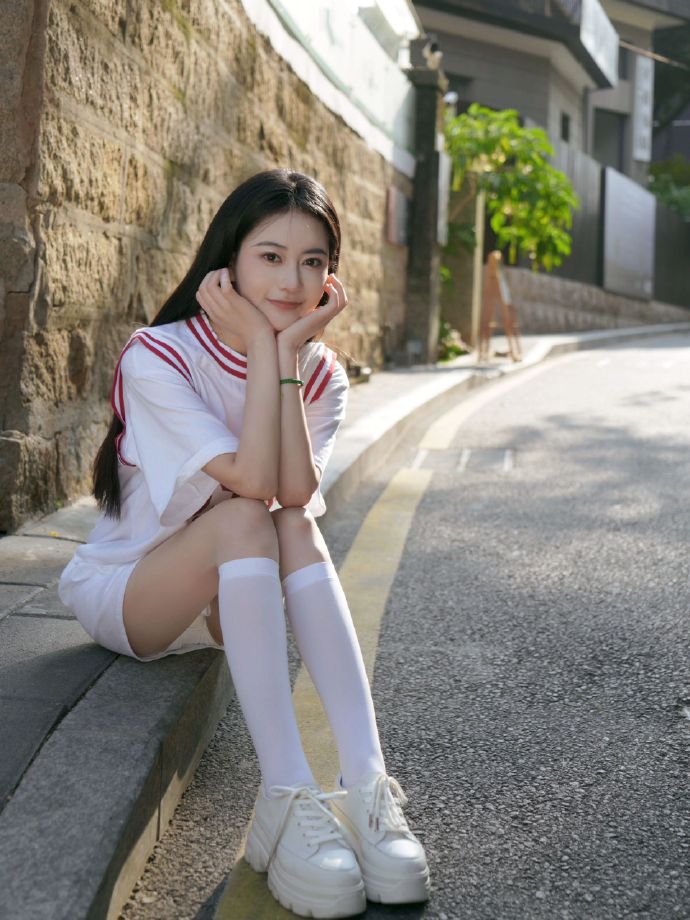 蔡芸的头像