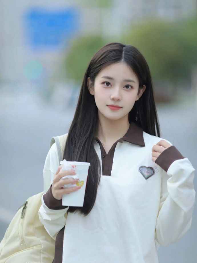 女同视频
