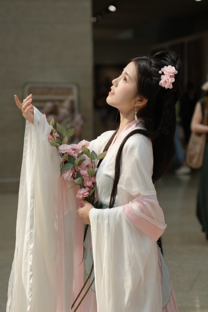 吴婷的头像