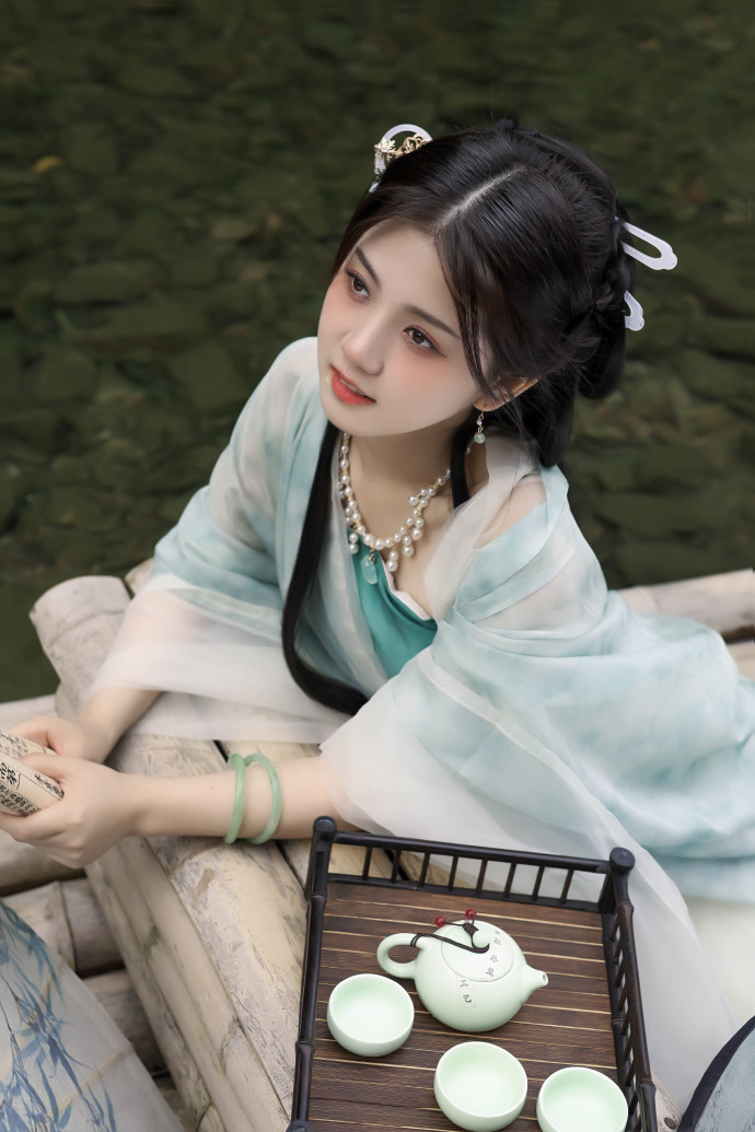 清朗环境算法解析：整治站内低质页