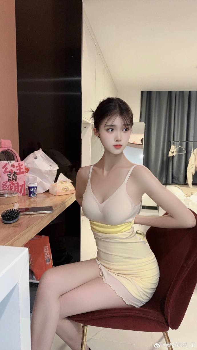 成人片