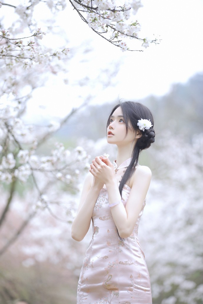 潘婷的头像