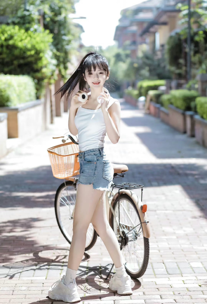 蔡芸的头像