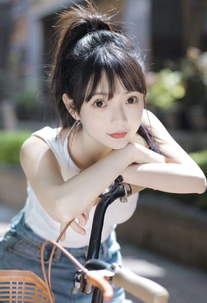 蜜桃视频免费看