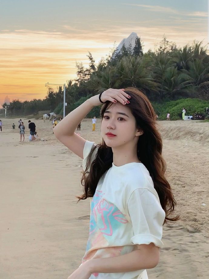 天美AV