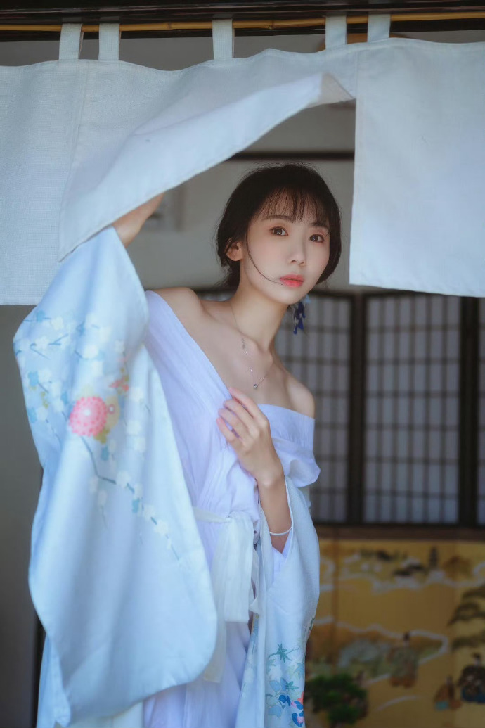 董雪晴的头像