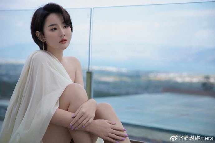 美女污网站
